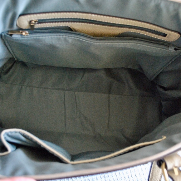 NWOT Michael Kors Jet Set Beige Bag - Picture 7 of 7